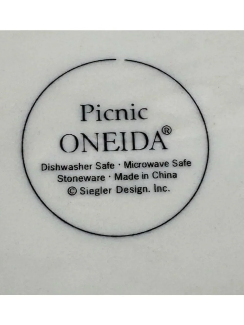 Oneida PICNIC White Embossed Basket Weave Stoneware 6